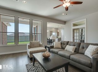 13208 SW 6th St, Yukon, OK 73099