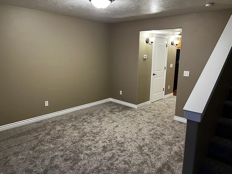 2527 Eagle Dr #TOWNHOUSE — Photo 7