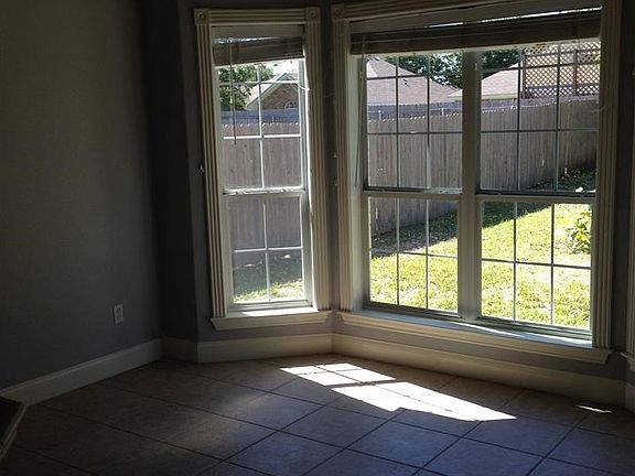 5th image of 2909 Concho Bend Dr