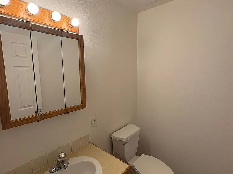 324 21st Ave #A — Photo 20
