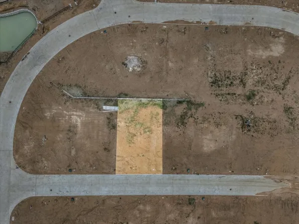1700 Edison Dr, Roanoke, TX 76262