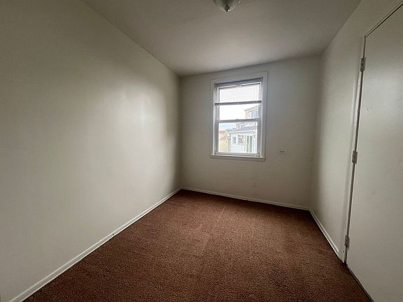 4th image of 3217-3223 Brereton St #1