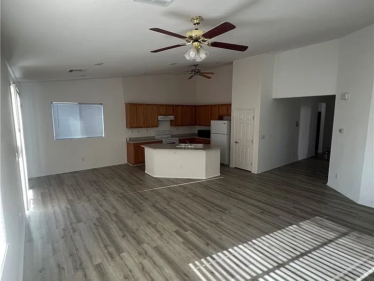 6472 Centennial Rd — Photo 30