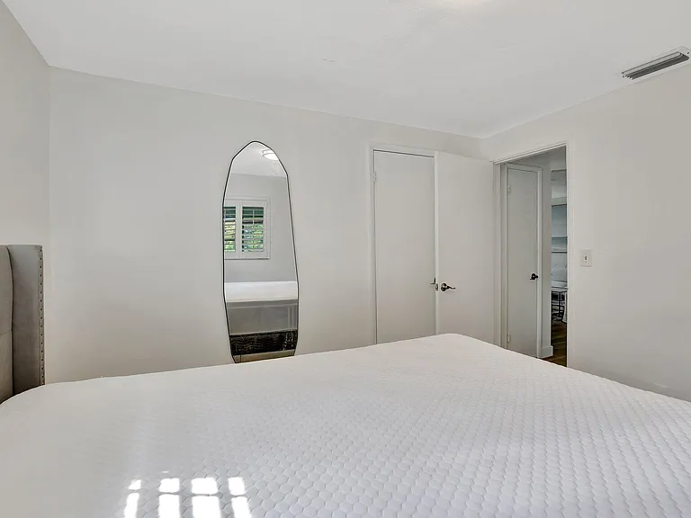 3019 N 57th Dr — Photo 32