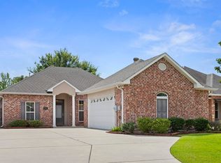 17255 Rue Vlg, Prairieville, LA 70769