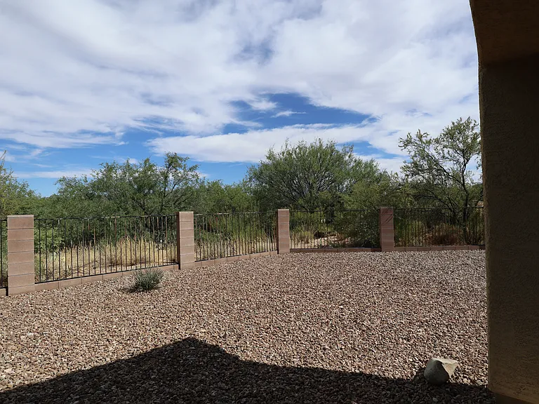 1022 W Blue Crest Dr — Photo 23