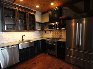 216 Lake St APT 102, Burlington, VT 05401