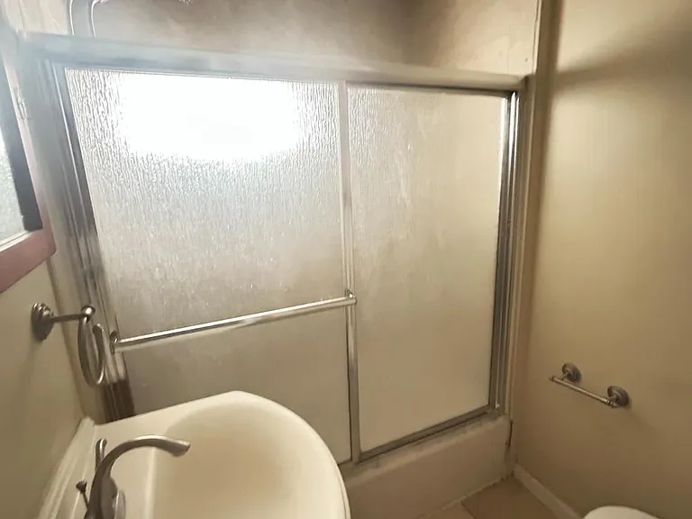 1710 W Girard Ave #3R — Photo 3