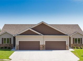 350 NW Autumn Crest Dr, Ankeny, IA 50023