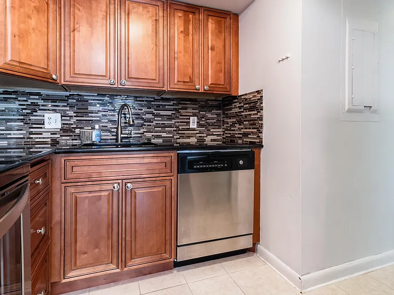 2141 Wisconsin Ave NW #204 — Photo 34