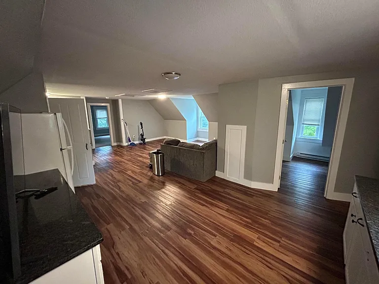 43 Hillcrest Rd #5 — Photo 6