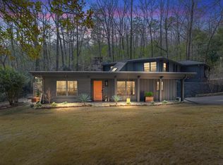 3604 Locksley Dr, Mountain Brook, AL 35223