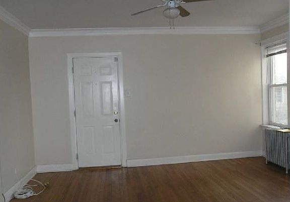3rd image of 2419 N Oak Park Ave APT 1D