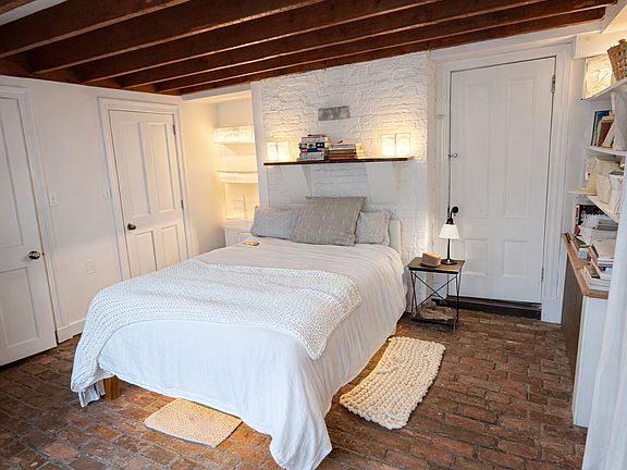 4th image of 23 Kenton Rd Floor 1