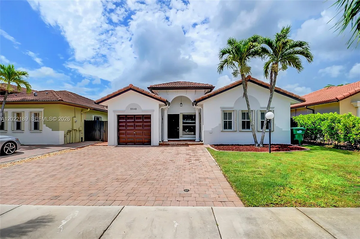 Building Photo - 15548 SW 19th Ln