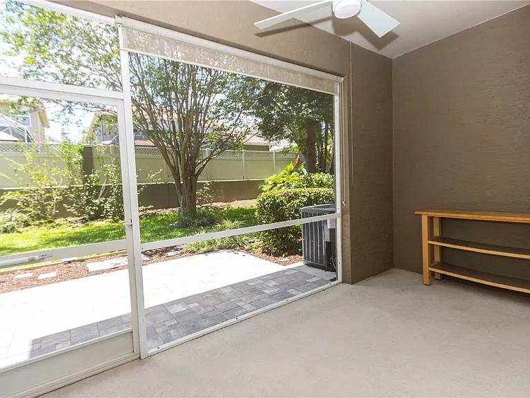 3326 Covered Bridge Dr W — Photo 45