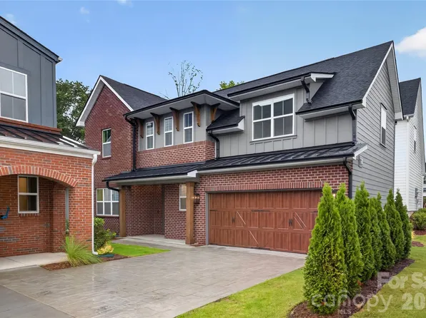 416 Celestial Dr, Tega Cay, SC 29708