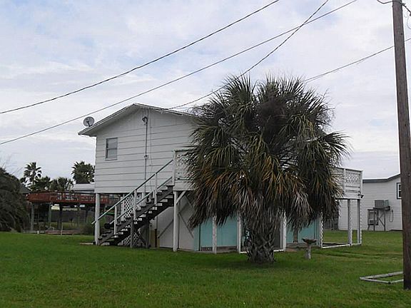 5th image of 16526 Bermuda Way