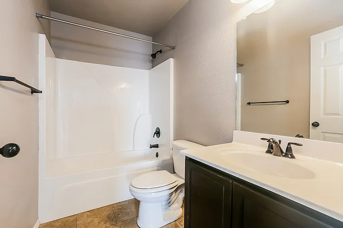 1320 Canna Ct — Photo 11