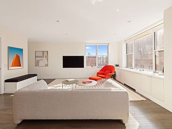 4th image of 296 W 10th St APT 8S