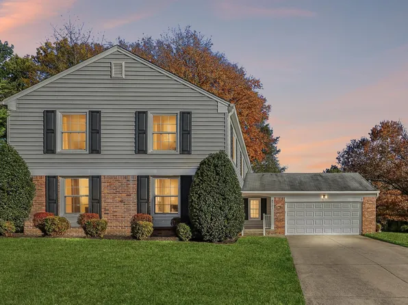 8701 Sleepy Hollow Ln, Potomac, MD 20854