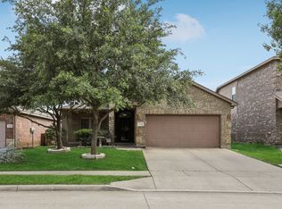 1336 Castlegar Ln, Justin, TX 76247