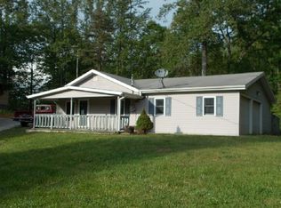 825 Ledbetter Rd, Hendersonville, NC 28792