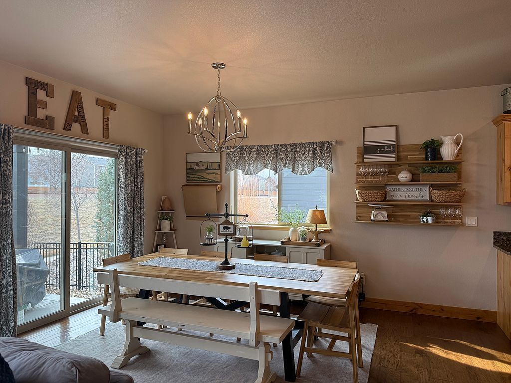 3716 Saguaro Dr