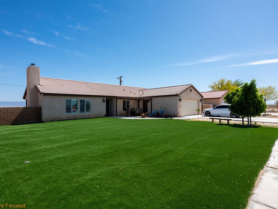 1st image of 2276 Sand Crest Dr
