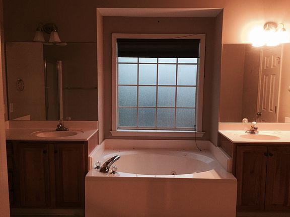 2nd image of 164 Wisteria Dr
