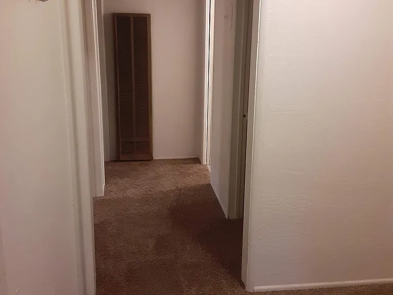 617 Summit Blvd #6 — Photo 1