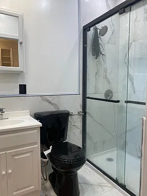 Rented by Abla1, LLC | media 10