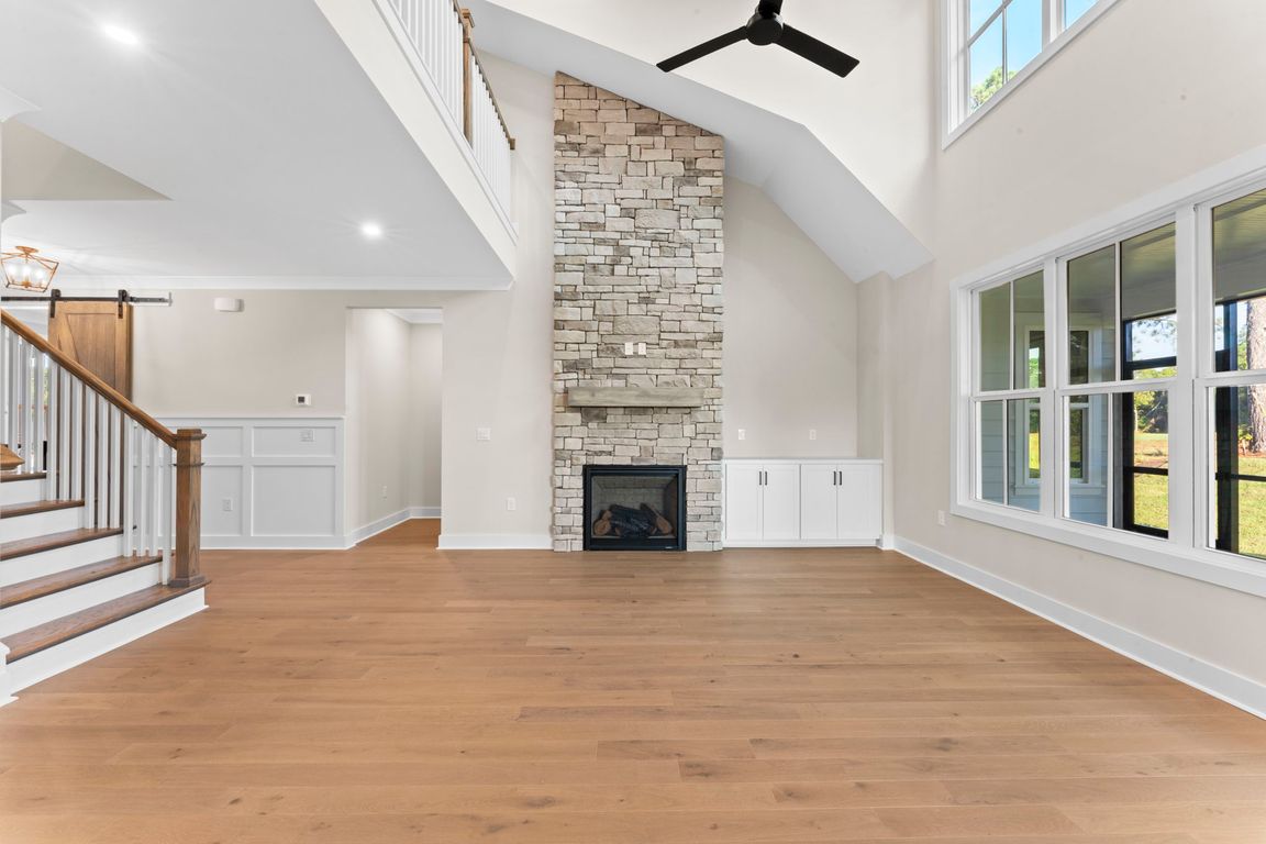 next background image