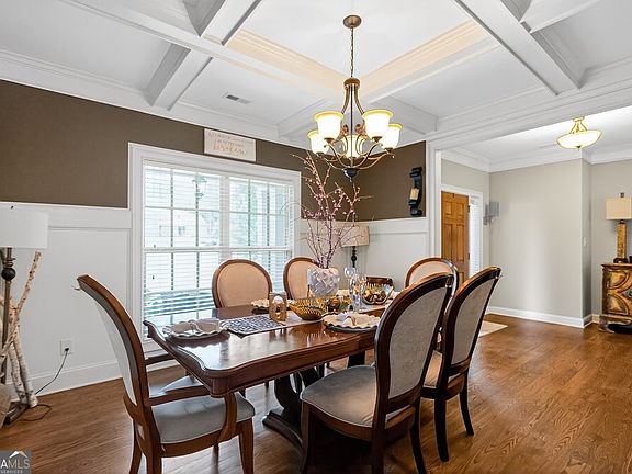 5th image of 348 Willow Pointe Dr