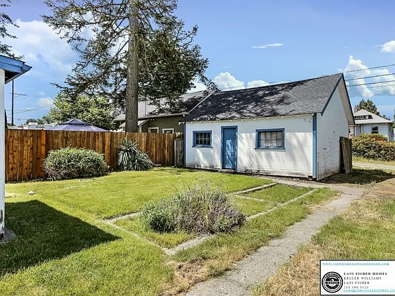 2nd image of 3630 S J St