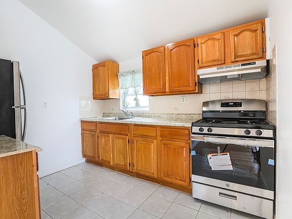 4th image of 115-16 128th St Floor 2