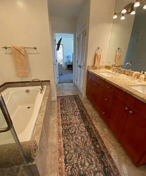 833 Felspar St — Photo 24
