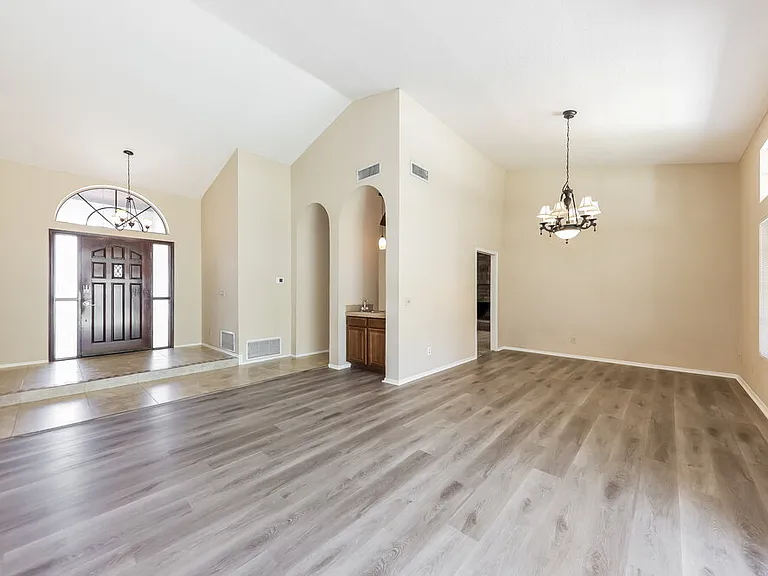 6709 W Topeka Dr — Photo 10