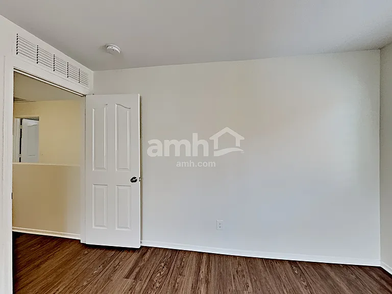 7923 W Payson Rd — Photo 11