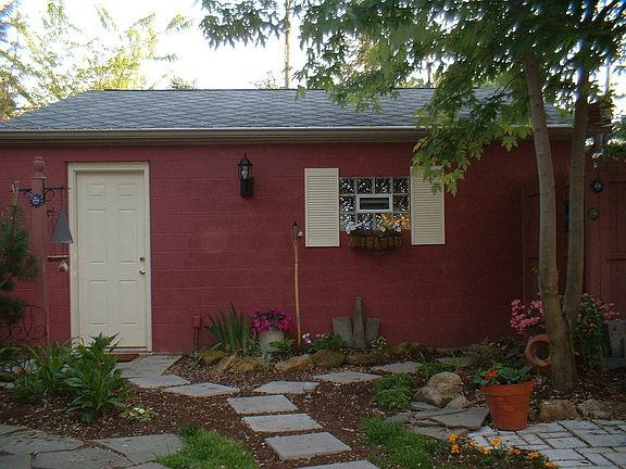2.5 car garage