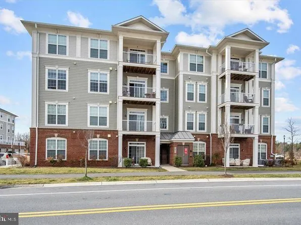 3835 Doc Berlin Dr Unit 42, Silver Spring, MD 20906