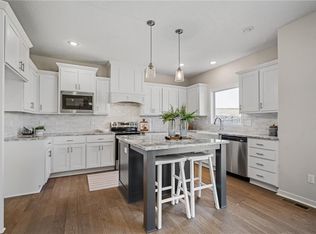 19444 W 114th Ter, Olathe, KS 66061