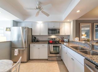 193 Fox Glen Dr #3-193, Naples, FL 34104