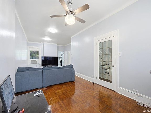 5th image of 1328 Teller Avenue