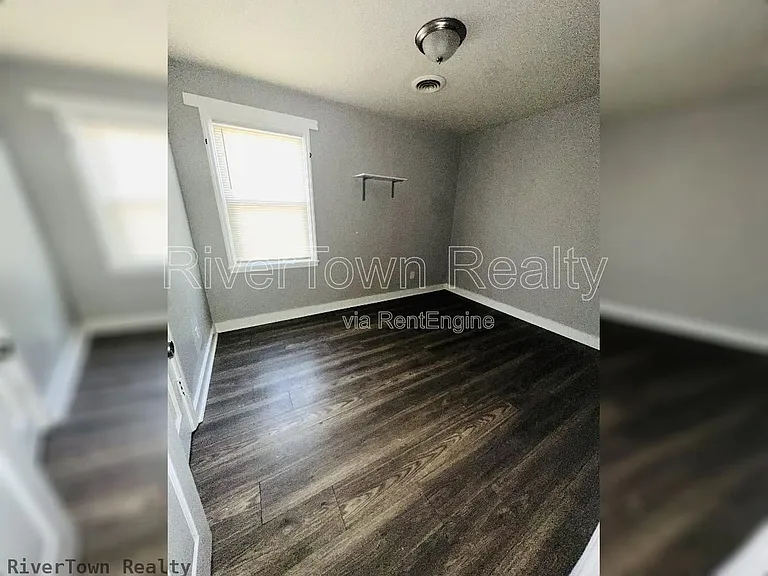 1706 Combs St — Photo 8