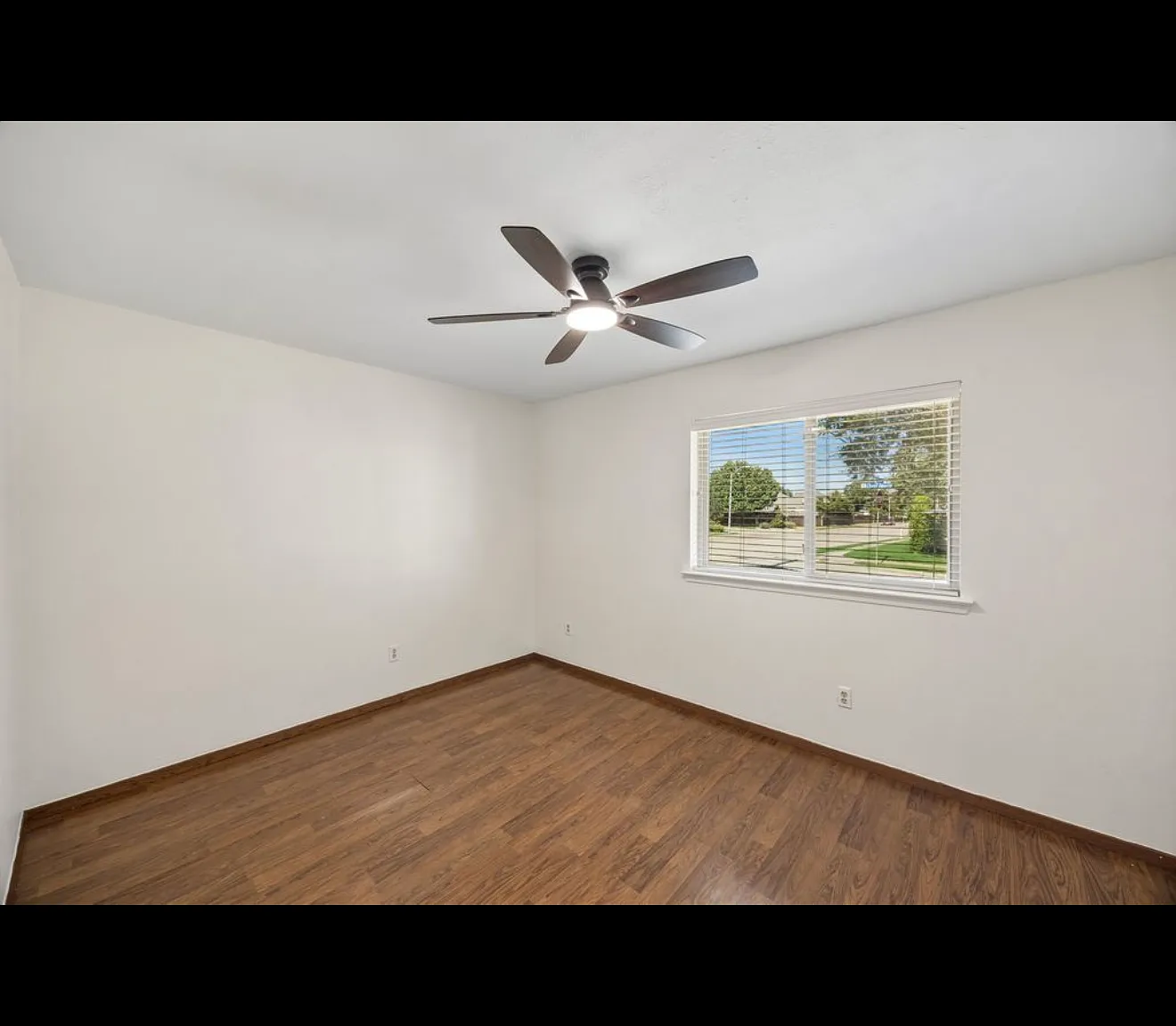 4 bed, 1448 sqft, $2,200 — Photo 4