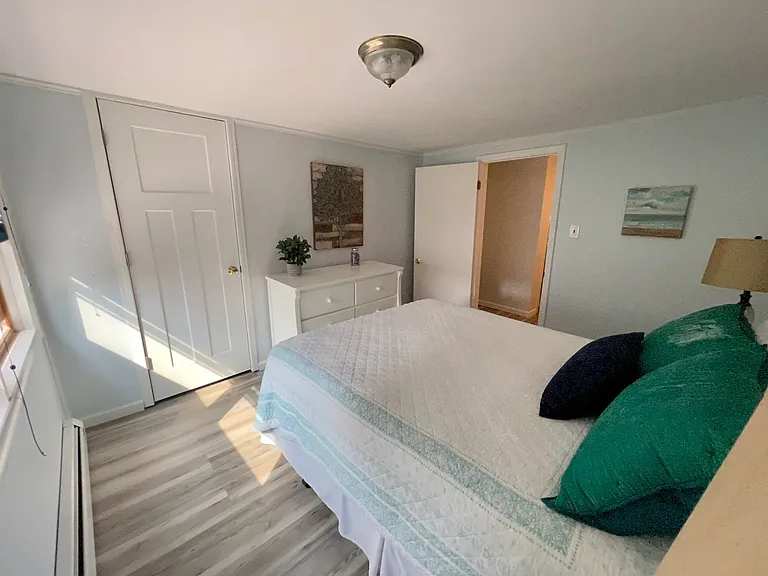 121 S Spruce St — Photo 15