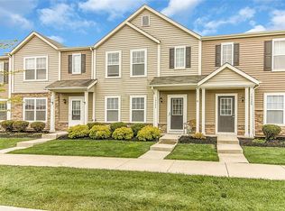 10323 Paramount Way, Cedar Lake, IN 46303