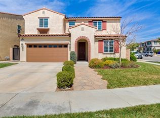 17024 Red Tail Ln, Fontana, CA 92336