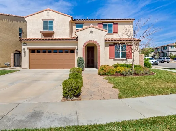 17024 Red Tail Ln, Fontana, CA 92336